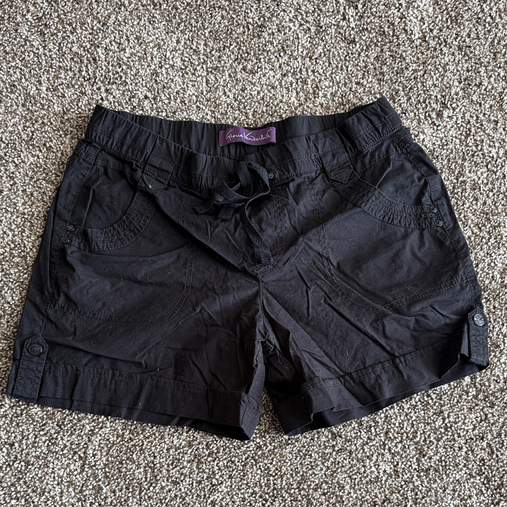 Gloria Vanderbilt Black Cargo Shorts